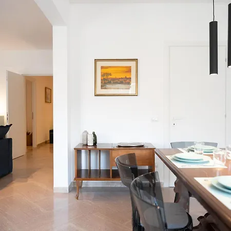 Vatican Fiore Apartment *